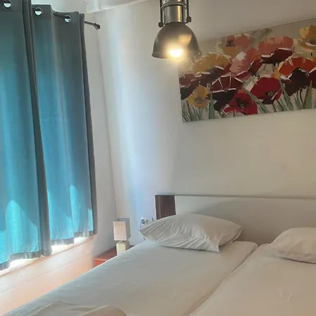 Villa Diana Jesenice (Split-Dalmatia)