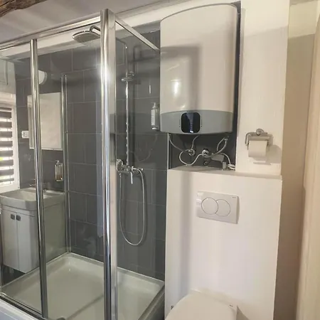 Villa Diana Jesenice (Split-Dalmatia)